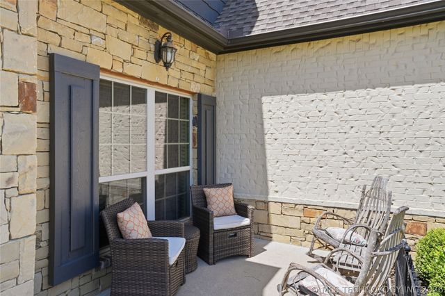 304 S 76th Street, Broken Arrow, OK 74014