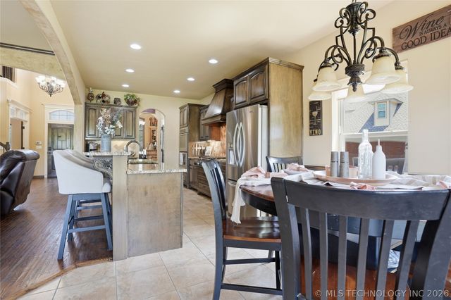 304 S 76th Street, Broken Arrow, OK 74014