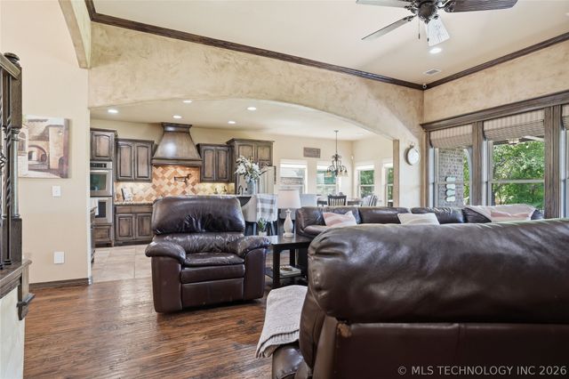 304 S 76th Street, Broken Arrow, OK 74014