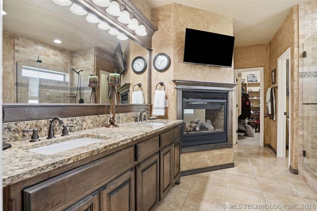 304 S 76th Street, Broken Arrow, OK 74014