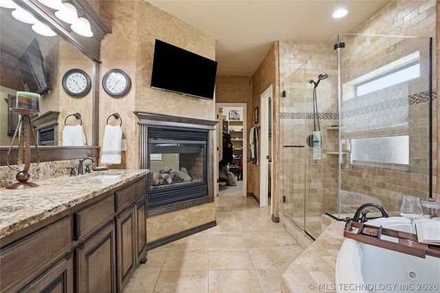 304 S 76th Street, Broken Arrow, OK 74014