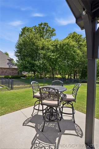 304 S 76th Street, Broken Arrow, OK 74014