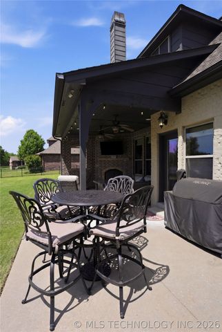 304 S 76th Street, Broken Arrow, OK 74014