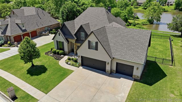 304 S 76th Street, Broken Arrow, OK 74014
