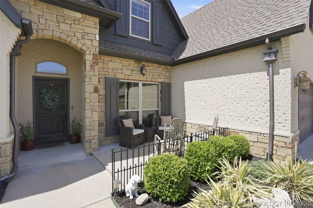 304 S 76th Street, Broken Arrow, OK 74014