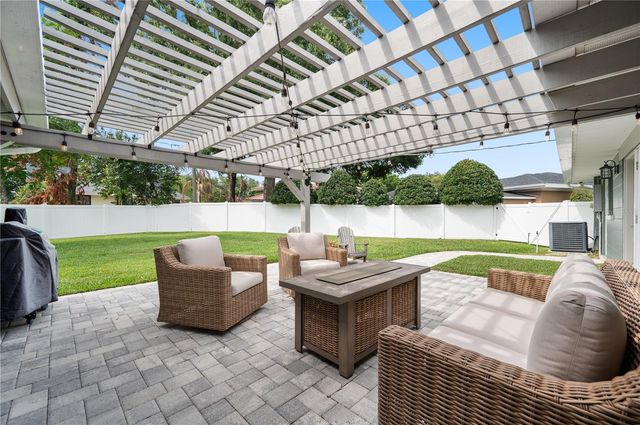 205 MIRAMAR ROAD, Lakeland, FL 33803