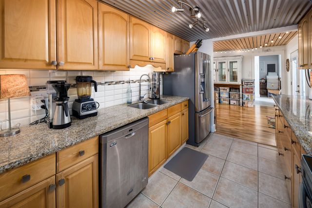 327 NE Yacht Club Drive, Fort Walton Beach, FL 32548