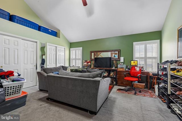 2525 JAMES MADISON CIR, Herndon, VA 20171