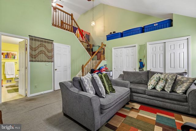 2525 JAMES MADISON CIR, Herndon, VA 20171