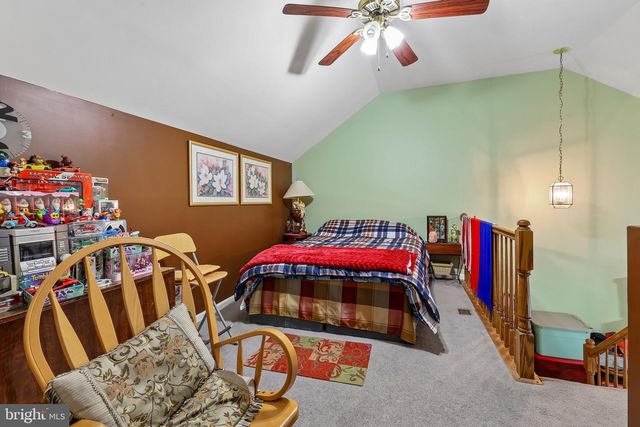 2525 JAMES MADISON CIR, Herndon, VA 20171