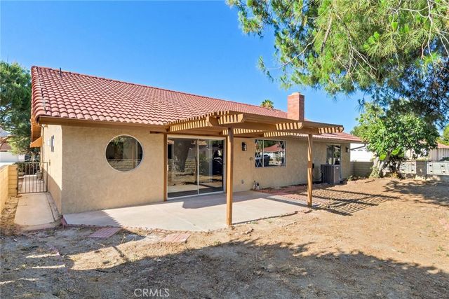1825 Flame Tree, Hemet, CA 92545