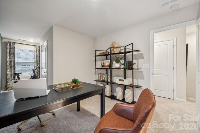 5617 Retledge Street, Charlotte, NC 28269