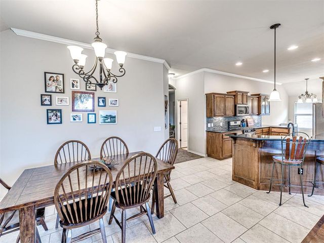 19324 Taggert Drive, Edmond, OK 73012
