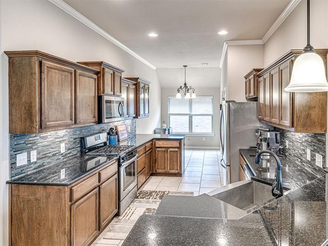 19324 Taggert Drive, Edmond, OK 73012
