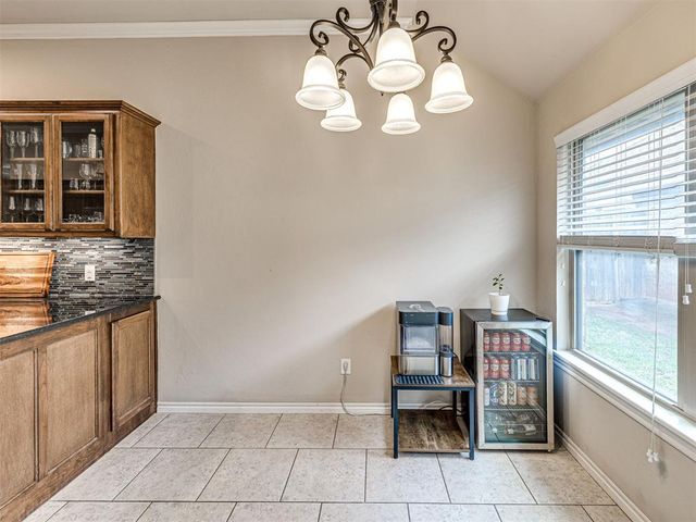 19324 Taggert Drive, Edmond, OK 73012