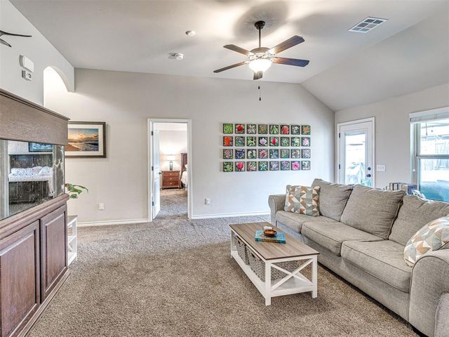 19324 Taggert Drive, Edmond, OK 73012