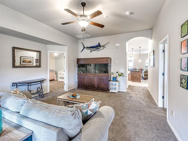19324 Taggert Drive, Edmond, OK 73012