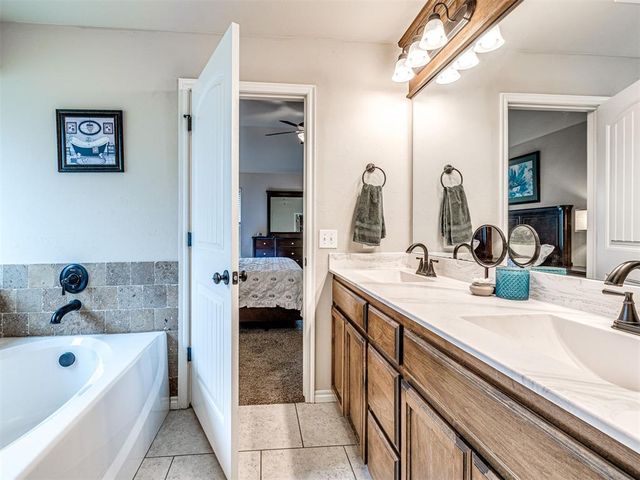 19324 Taggert Drive, Edmond, OK 73012