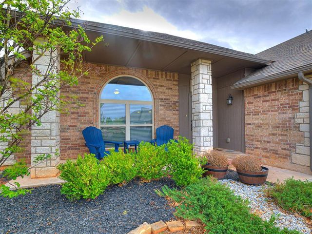 19324 Taggert Drive, Edmond, OK 73012