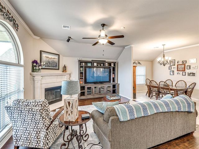 19324 Taggert Drive, Edmond, OK 73012