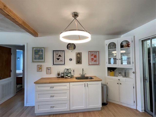 906 E MICHIGAN AVENUE, Deland, FL 32724