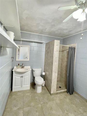 906 E MICHIGAN AVENUE, Deland, FL 32724