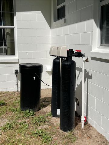 906 E MICHIGAN AVENUE, Deland, FL 32724