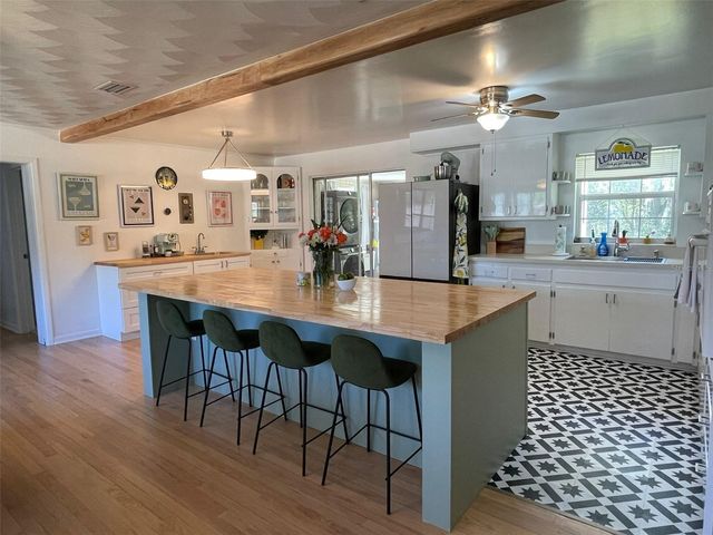 906 E MICHIGAN AVENUE, Deland, FL 32724