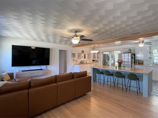 906 E MICHIGAN AVENUE, Deland, FL 32724