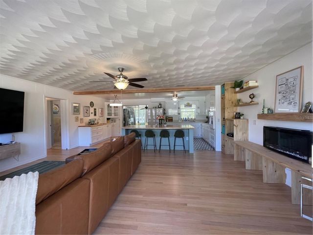 906 E MICHIGAN AVENUE, Deland, FL 32724