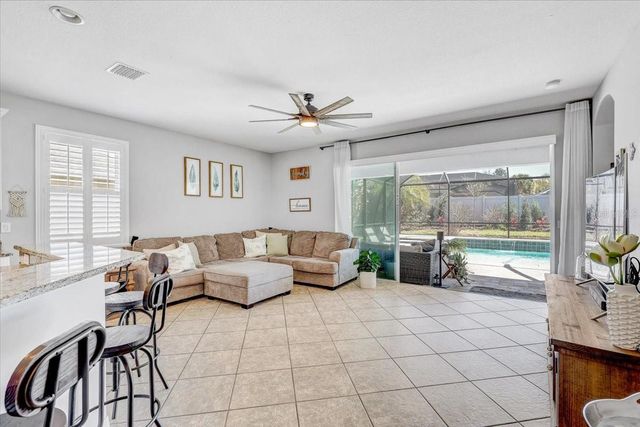 11118 FOSTER CARRIAGE ROAD, Lithia, FL 33547