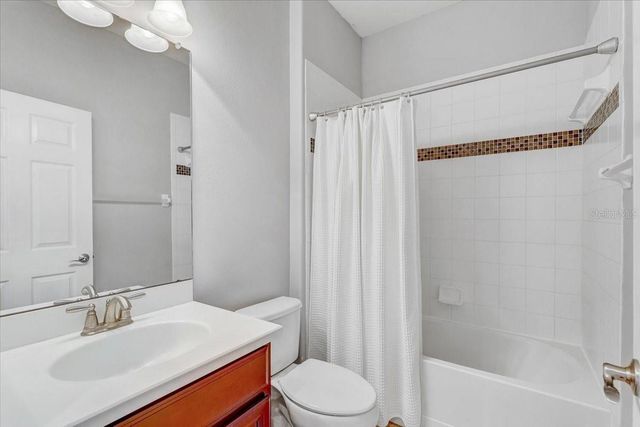 11118 FOSTER CARRIAGE ROAD, Lithia, FL 33547