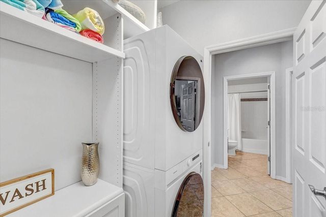 11118 FOSTER CARRIAGE ROAD, Lithia, FL 33547