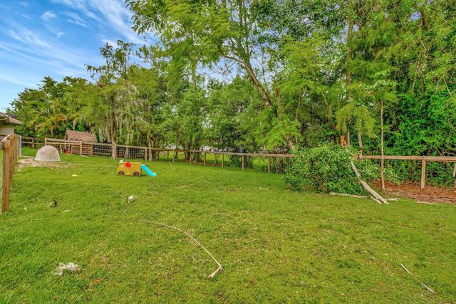 16181 81st Lane N, Loxahatchee, FL 33470