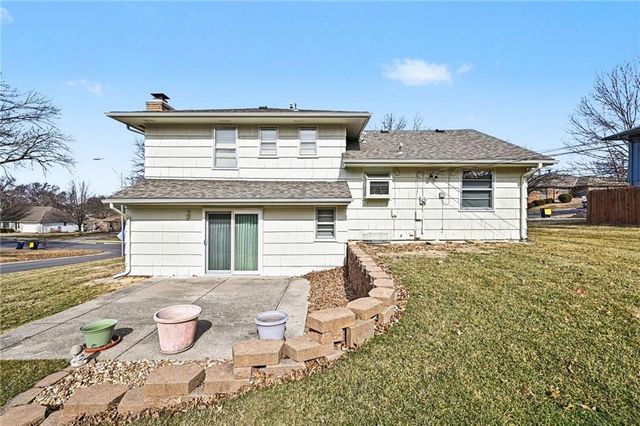 301 E 107th Terrace, Kansas City, MO 64114