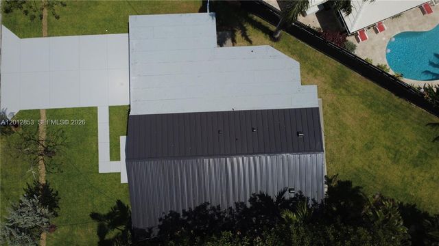 2416 NE 19th Ter, Wilton Manors, FL 33305