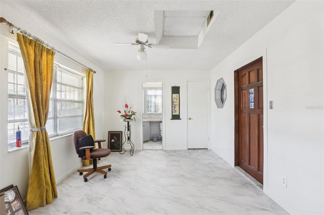 6544 S WEST SHORE CIRCLE, Tampa, FL 33616