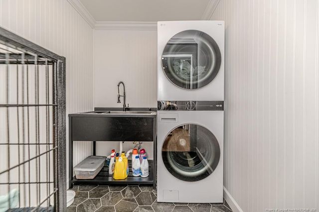 1802 Holiday Road, Sanford, NC 27330