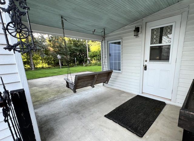 3424 N Elmwood DRIVE, Elmwood Park, WI 53405