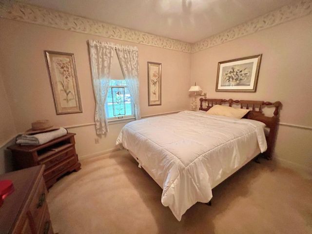 3424 N Elmwood DRIVE, Elmwood Park, WI 53405