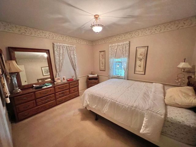 3424 N Elmwood DRIVE, Elmwood Park, WI 53405