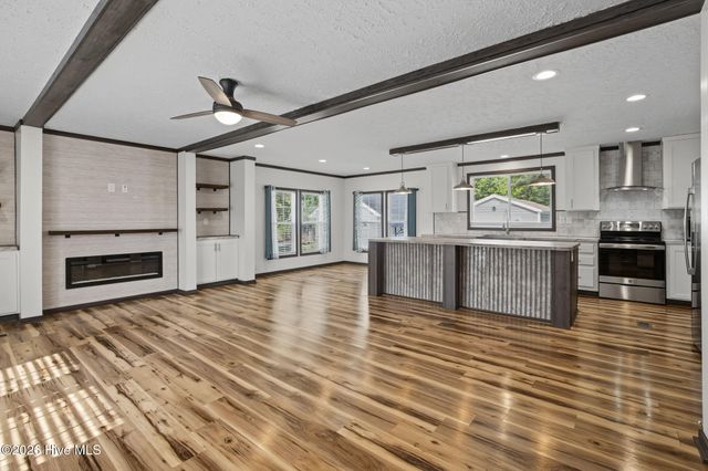 908 Palmer Drive, Carolina Shores, NC 28467