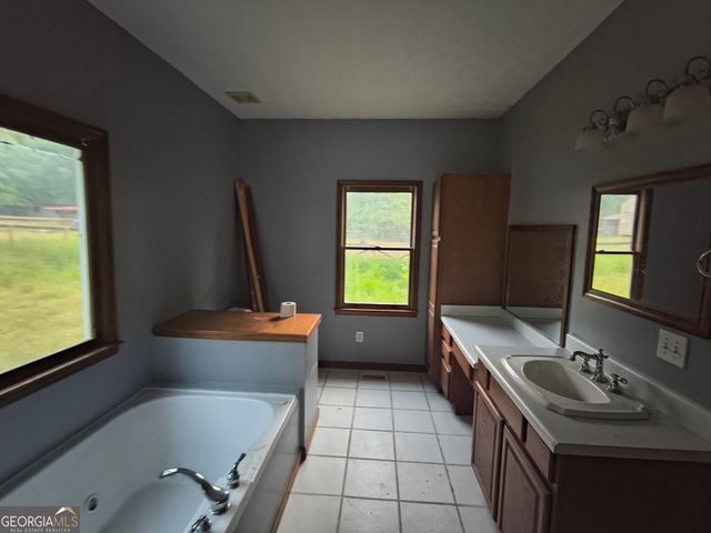 8350 Rock Eagle Road, Monticello, GA 31064