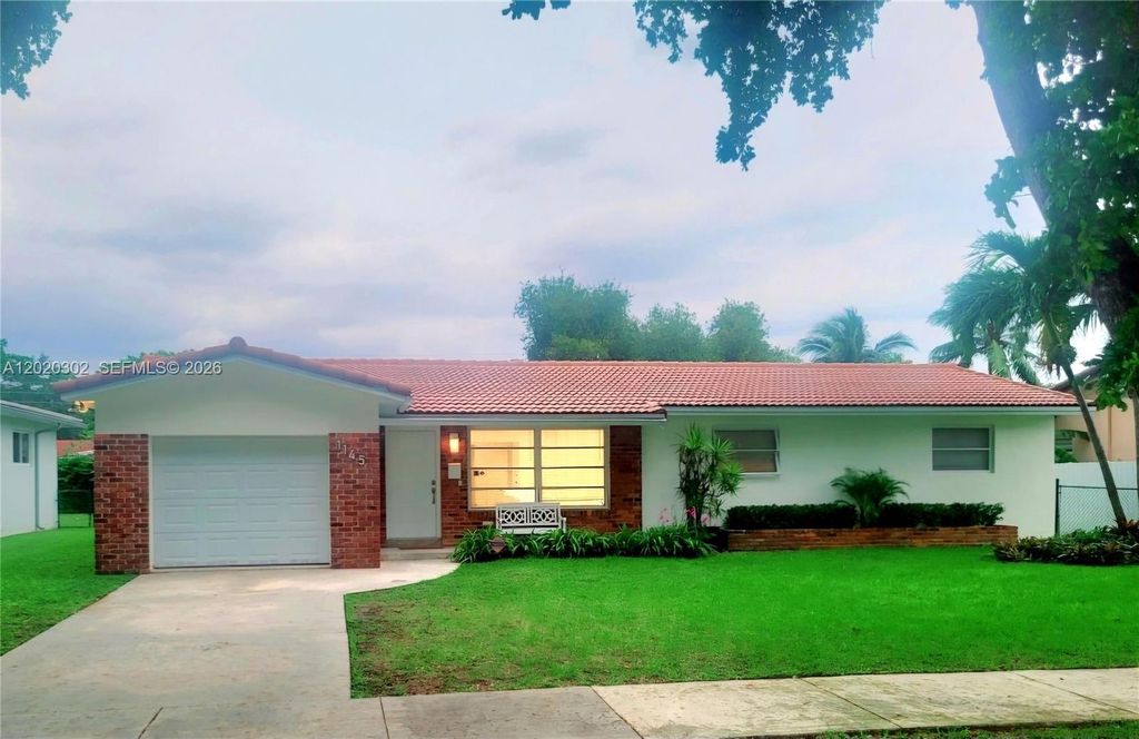 1145 Meadowlark Ave, Miami Springs, FL 33166