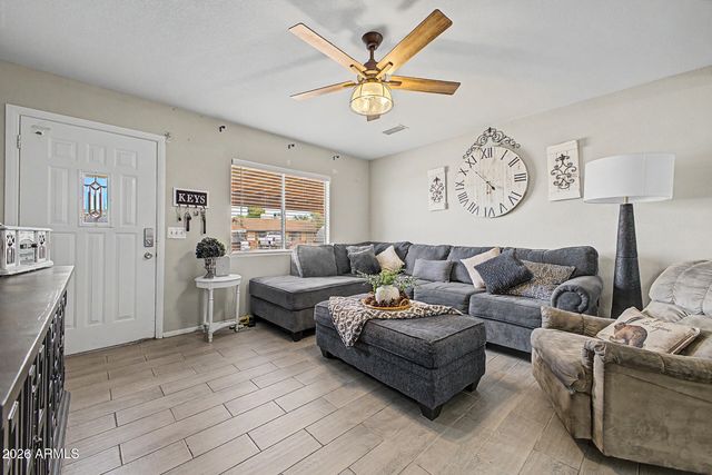 568 N 111 Street, Mesa, AZ 85207