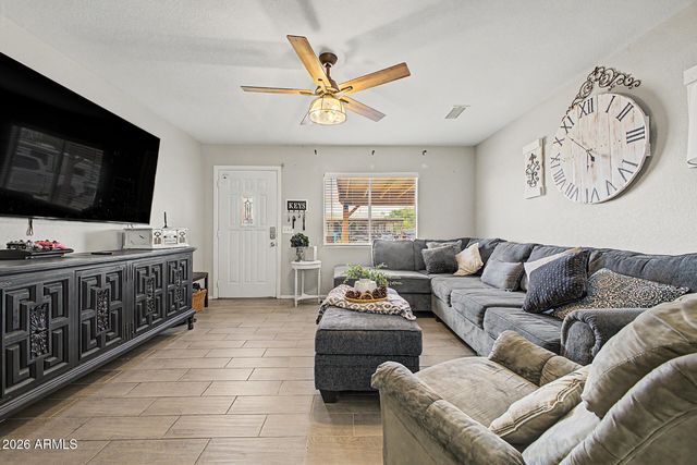 568 N 111 Street, Mesa, AZ 85207