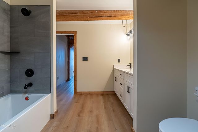 453 East Main Street 300, Kingsport, TN 37660