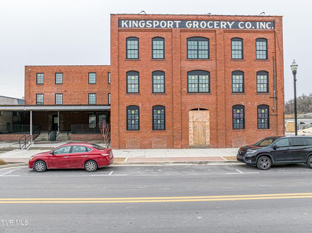 453 East Main Street 300, Kingsport, TN 37660