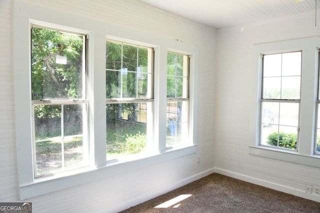 428 Searcy Avenue, Griffin, GA 30223