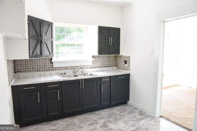 428 Searcy Avenue, Griffin, GA 30223